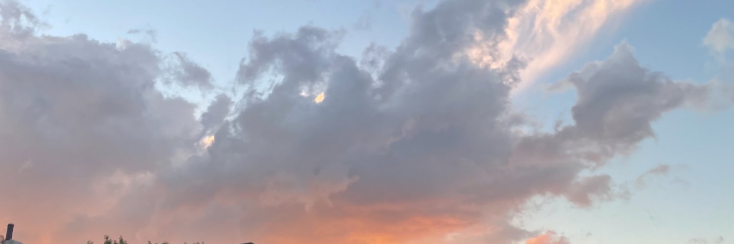amandango3's profile banner image