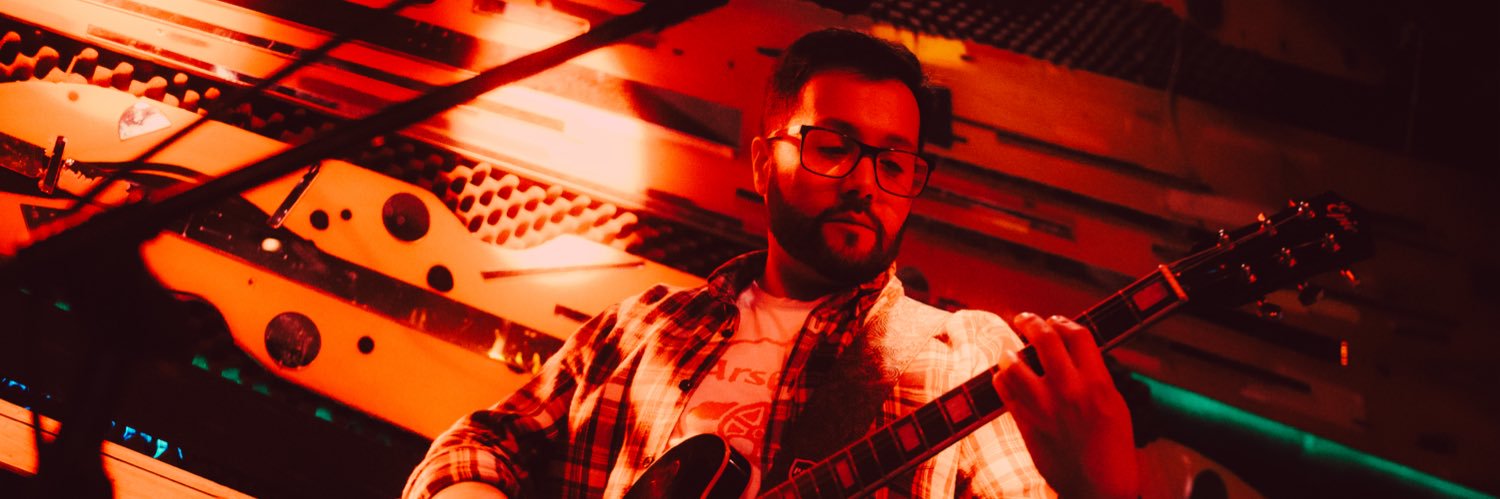René | 🏳️‍🌈 banner