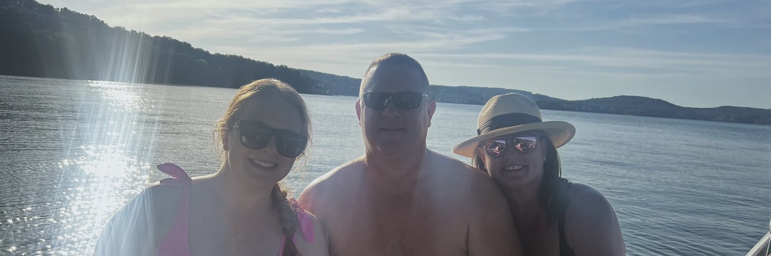 hayleepaig's profile banner image