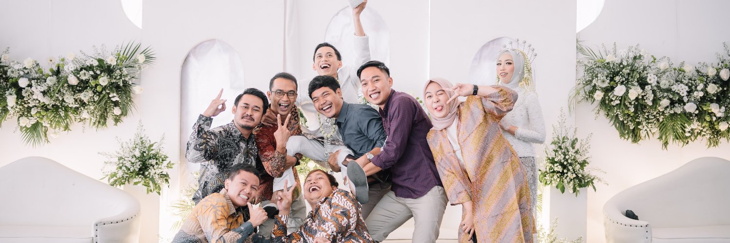 izzulfana's profile banner image