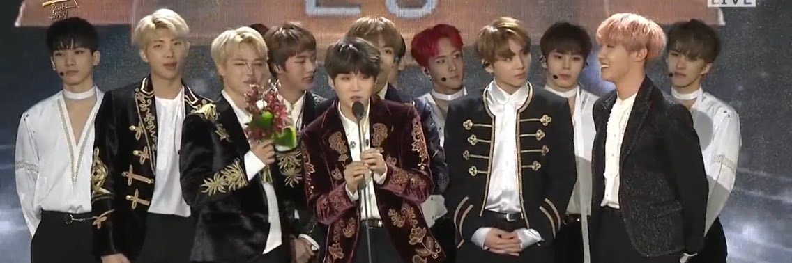 mai eat pak แม่เมะตี๋ผมเทา banner