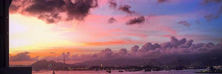 lauri_klump's profile banner image