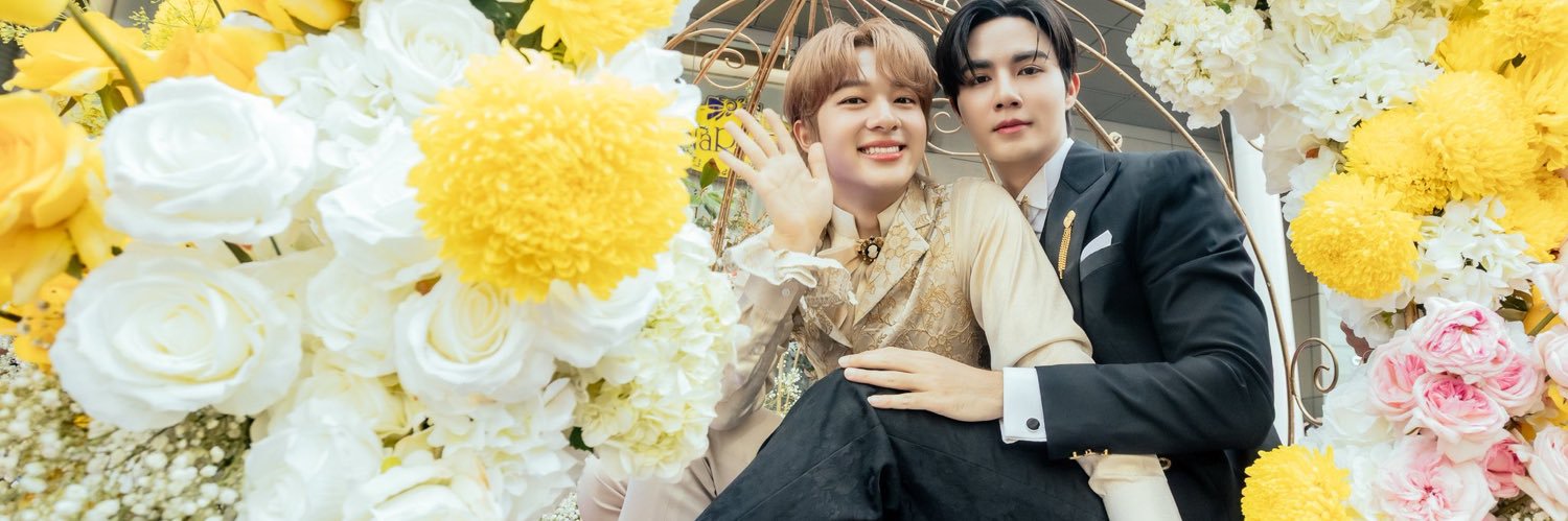 Photchaa's profile banner image