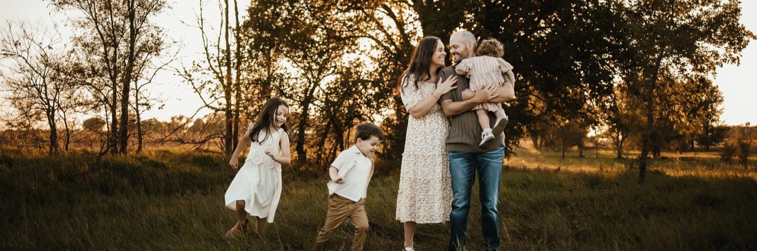 WhitneyAllysonR's profile banner image