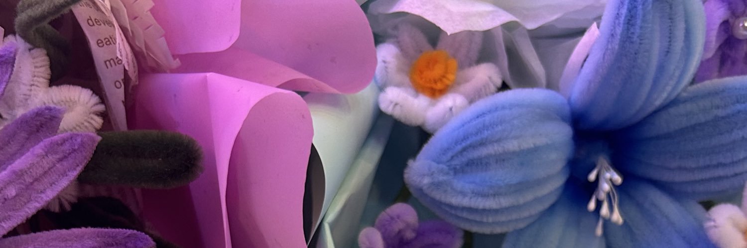 annnnnee_pau's profile banner image