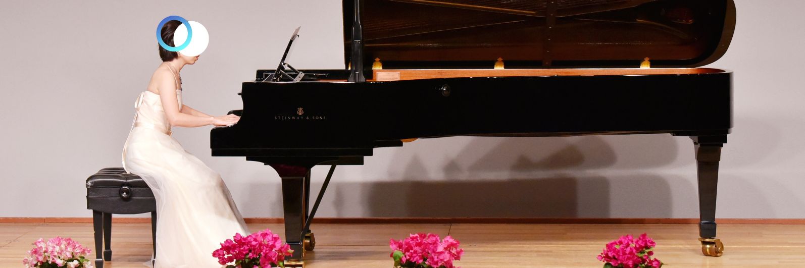 emi9section's profile banner image