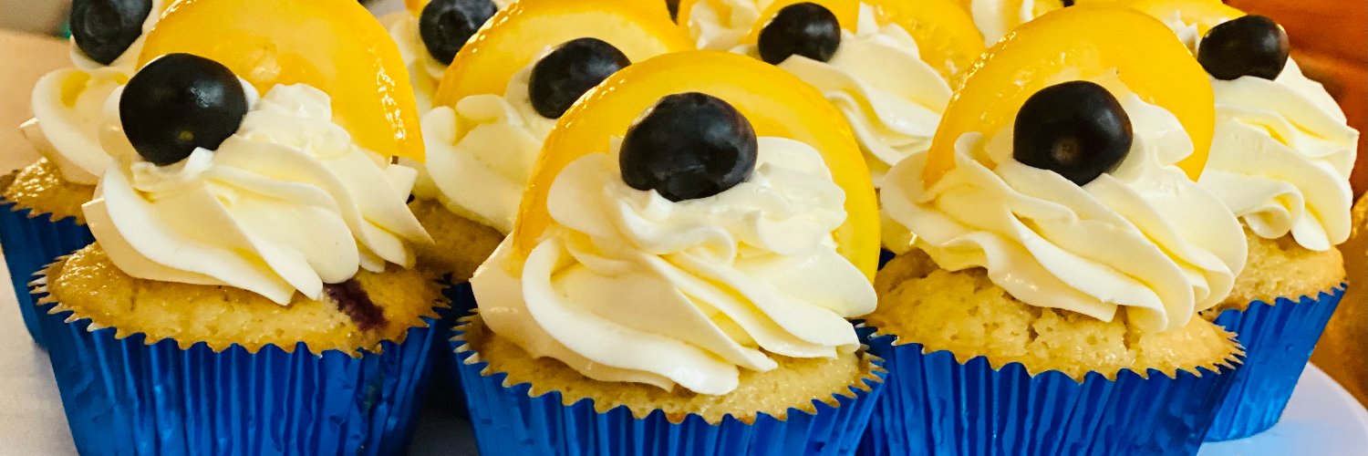 KellyLikes2Bake's profile banner image