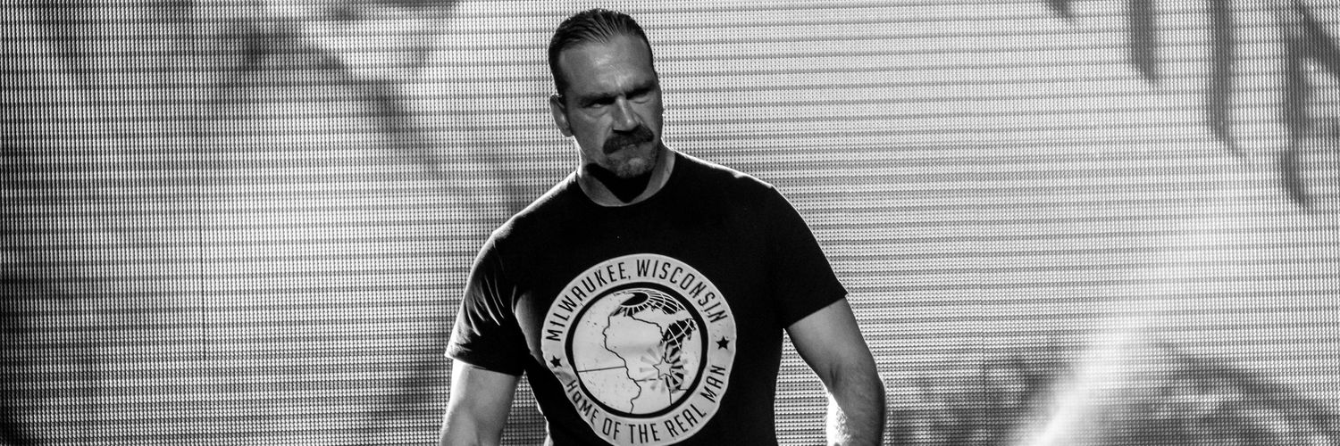 silas young Profile Banner