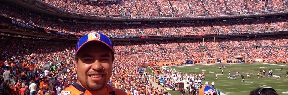 Omareconomista's profile banner image