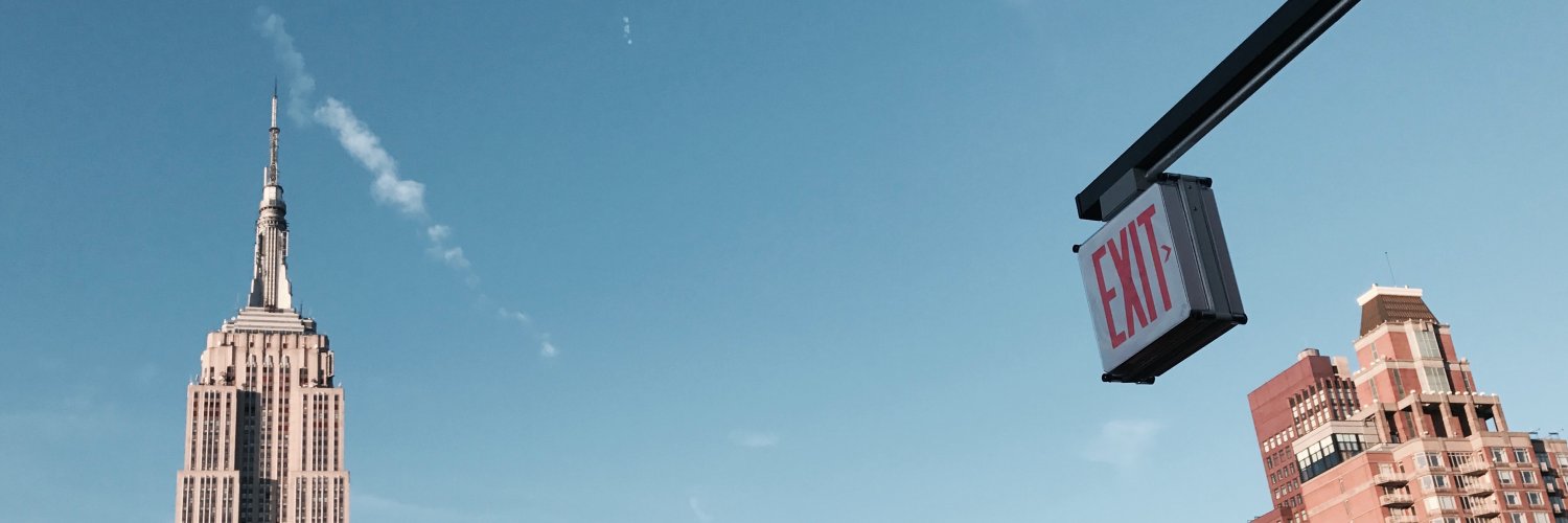 Helenaa17's profile banner image