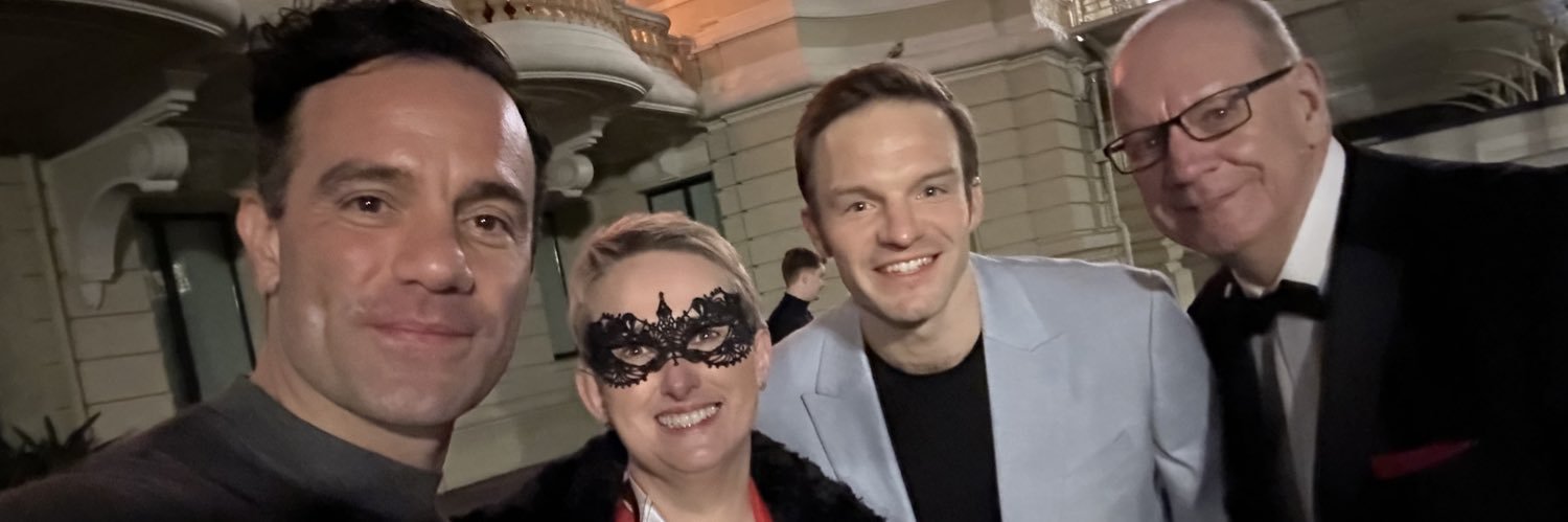 Janet Brannigan ☀️🥂🏇🏾⚾️ 💫🪐 🚀 banner