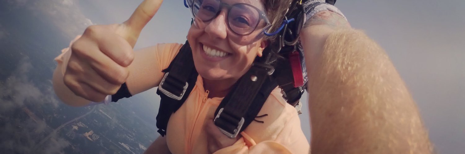 AlexisAnneAriaa's profile banner image