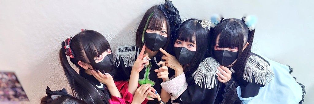 壁ちゃん🍭⚡️ banner