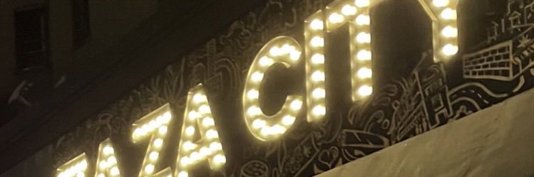 azzzzariah's profile banner image