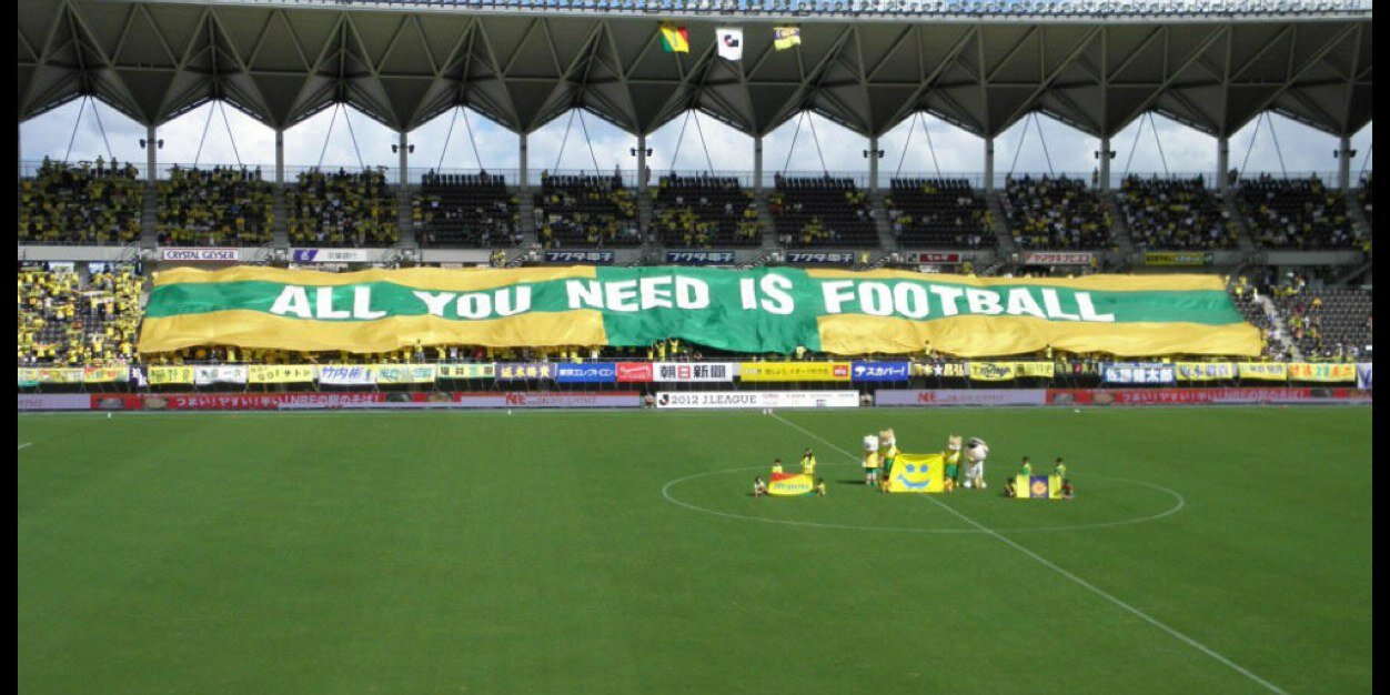 yyjef's profile banner image