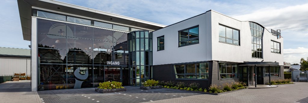 Van der Hoek BV banner