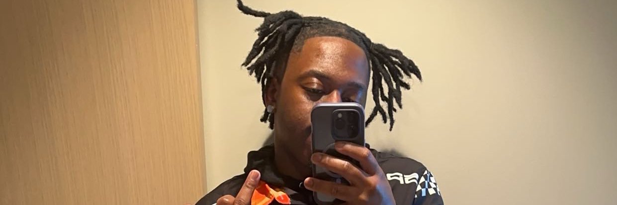 dgokell's profile banner image