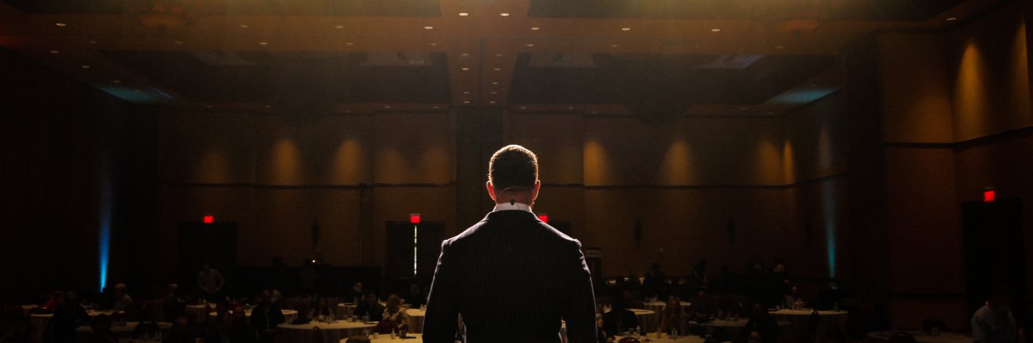 uh_lec's profile banner image