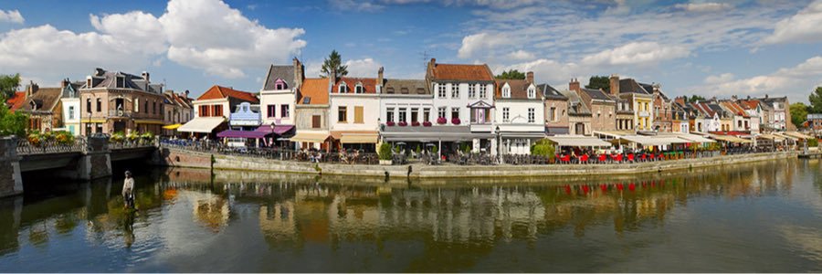 Club Com Amiens banner