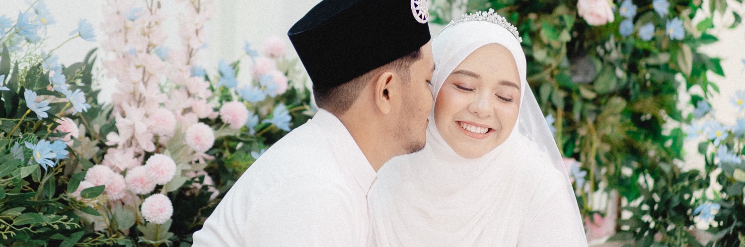 sabrinazlan's profile banner image