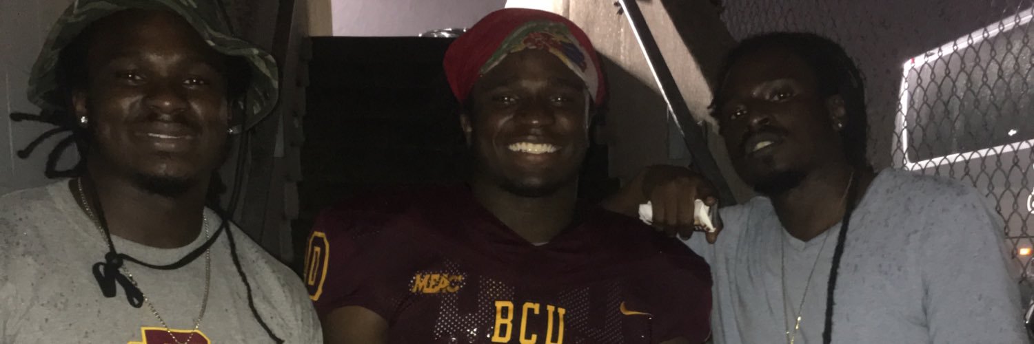 ismetupac's profile banner image