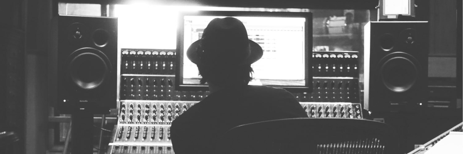 _alexmarinm's profile banner image