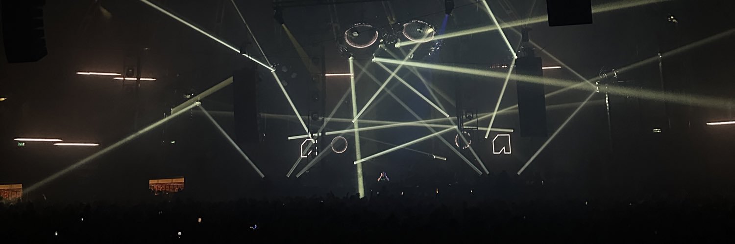 darius 🧑🏾‍🦲 banner