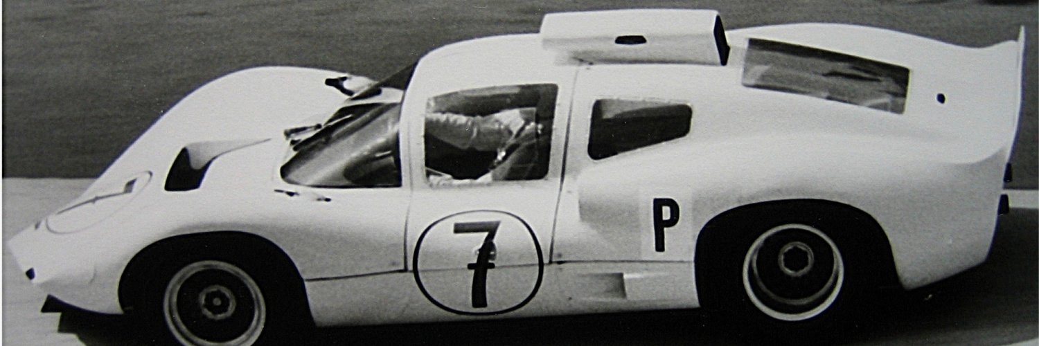 MiLau52's profile banner image