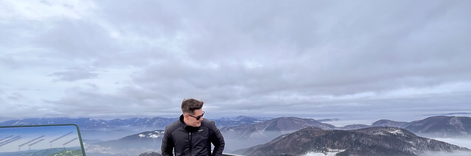 Arellarog's profile banner image