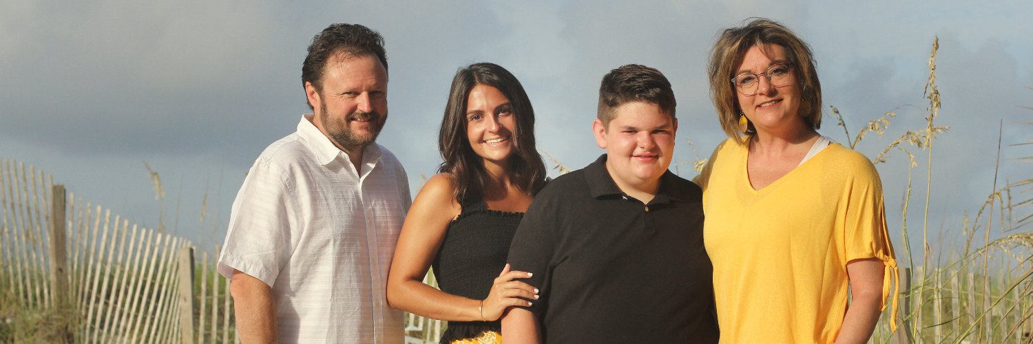 theavner's profile banner image