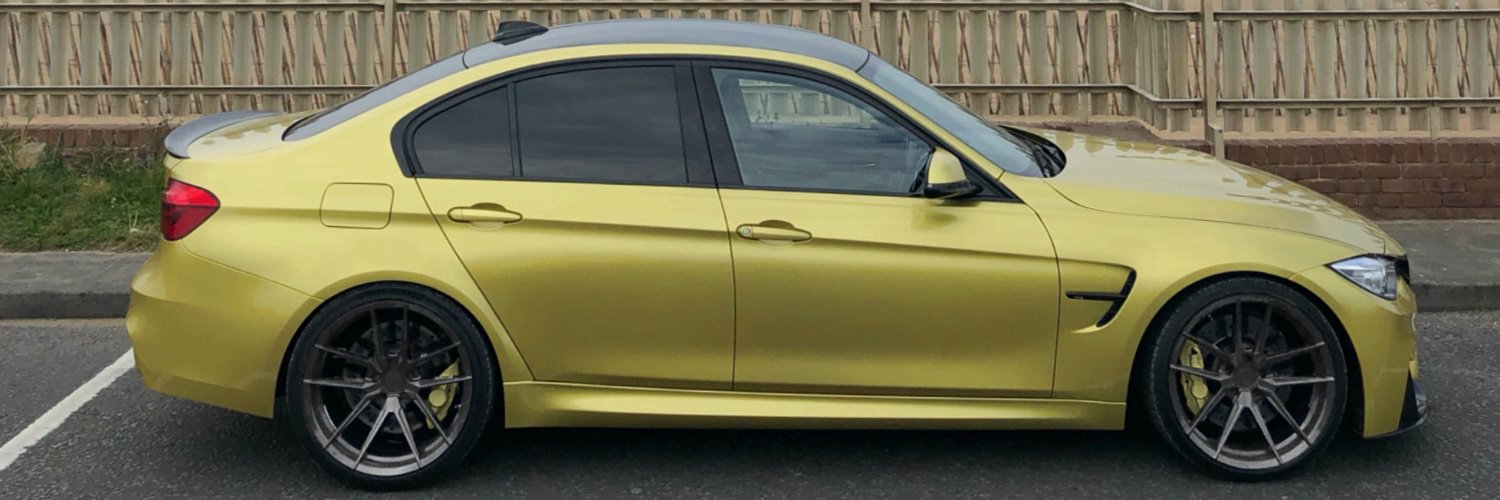 he11esh's profile banner image