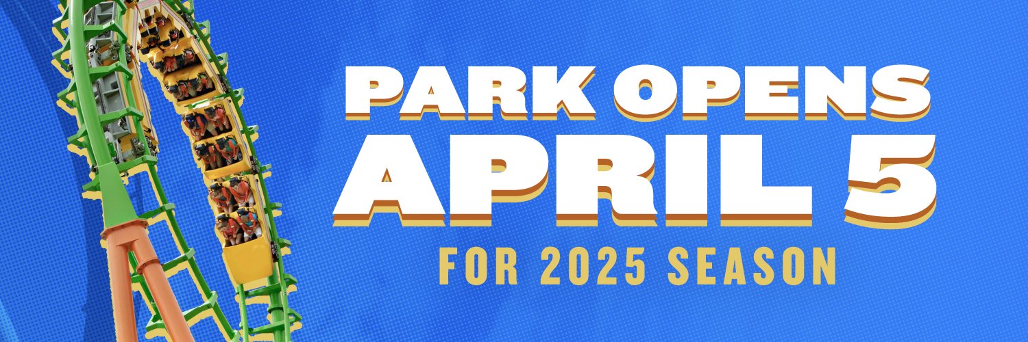 Six Flags St. Louis's banner