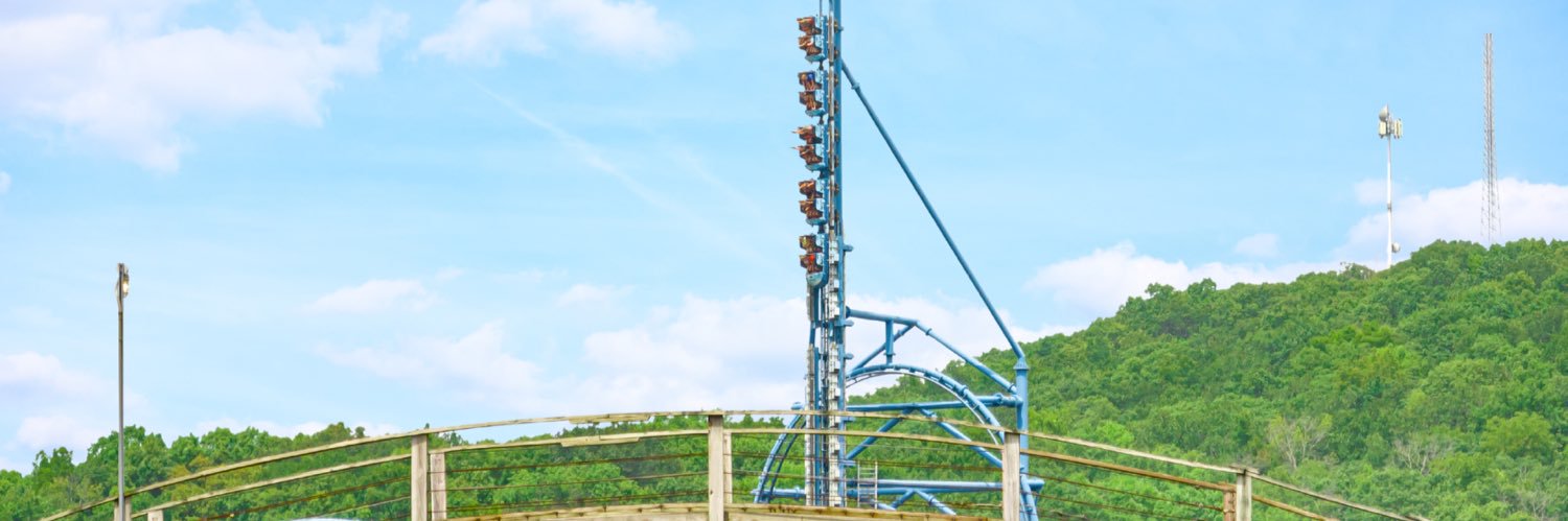 Six Flags St. Louis banner