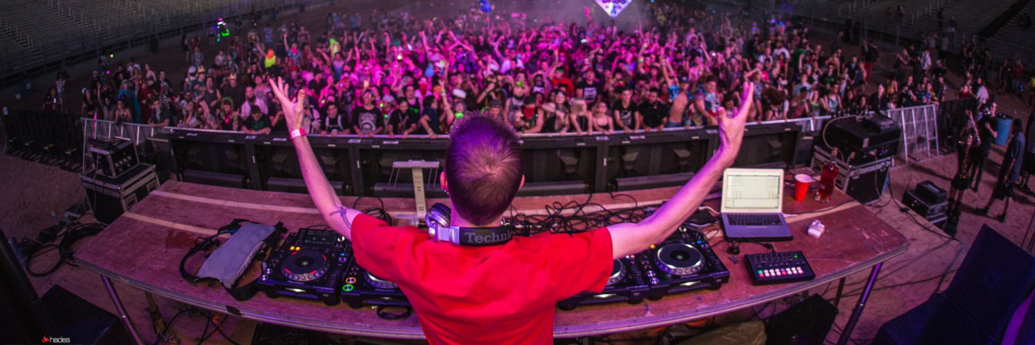 SamGroove's profile banner image