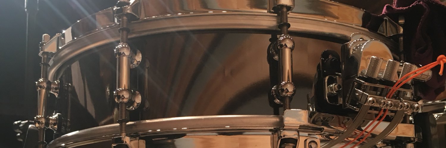 menthoure's profile banner image