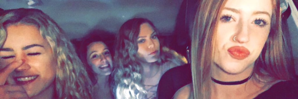 vanessaregan4's profile banner image