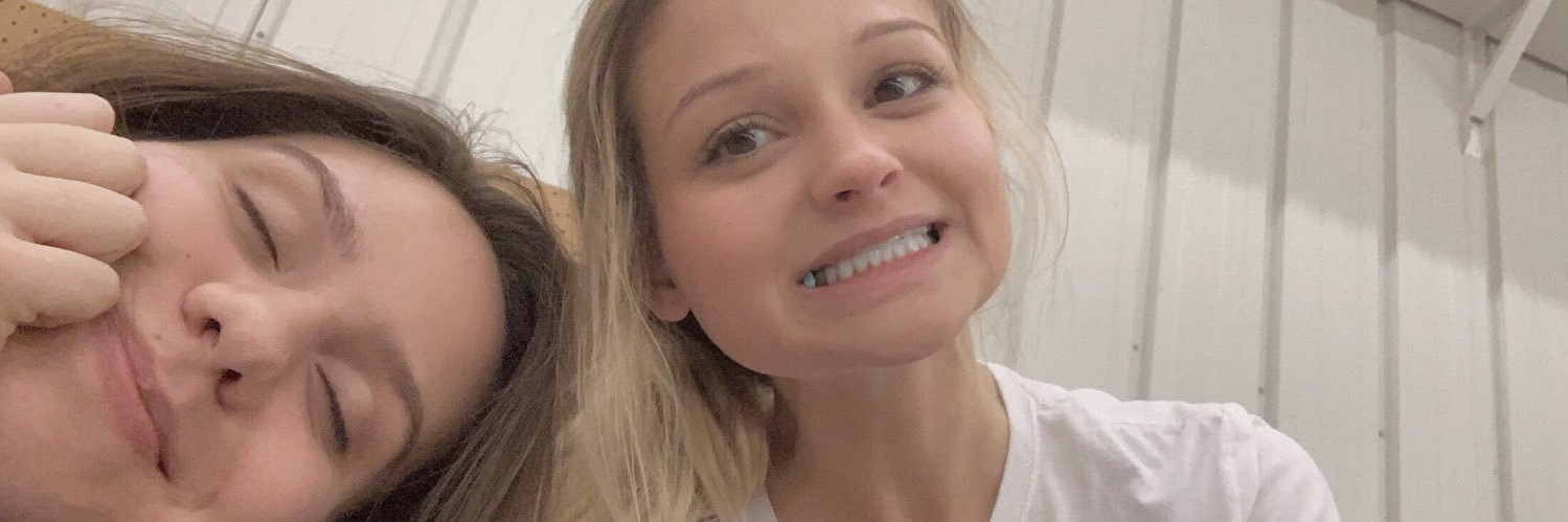 hannahhh414's profile banner image