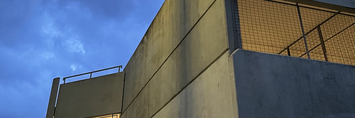 derrpassi's profile banner image