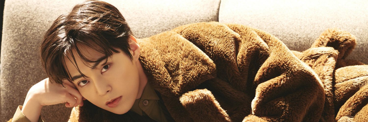 g𝓧tchy | ❄️🦋🩵 banner