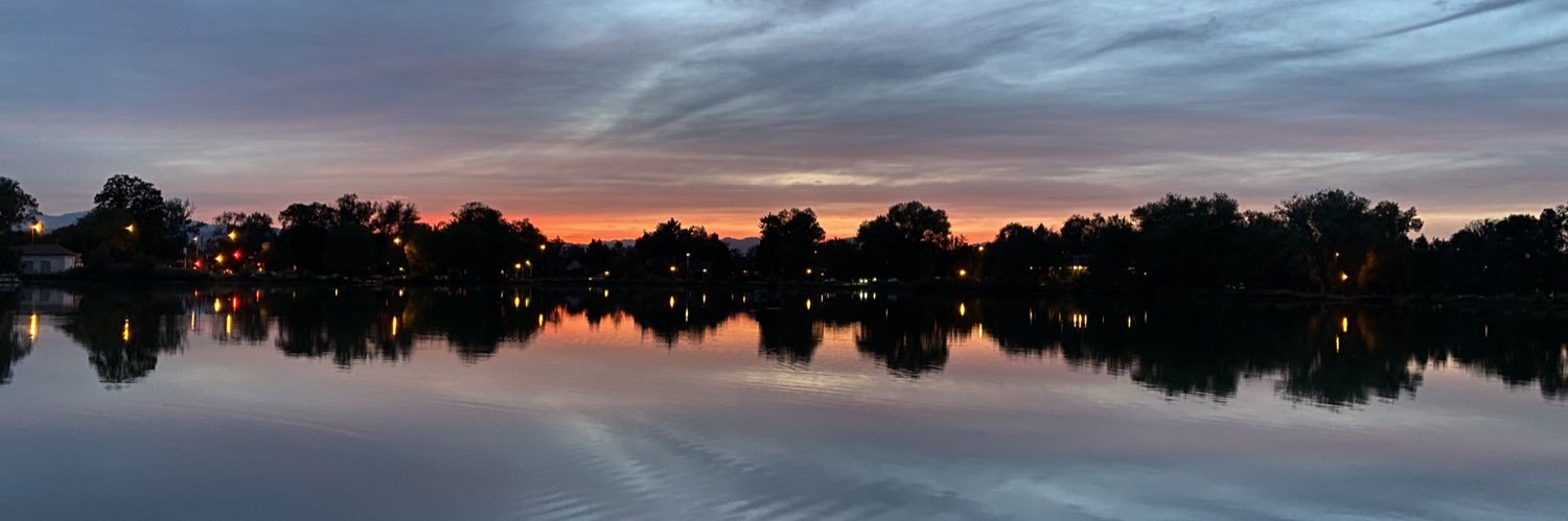 auWESome's profile banner image