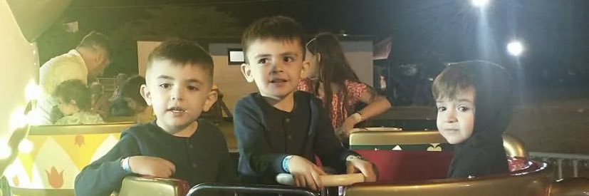deslooo_'s profile banner image