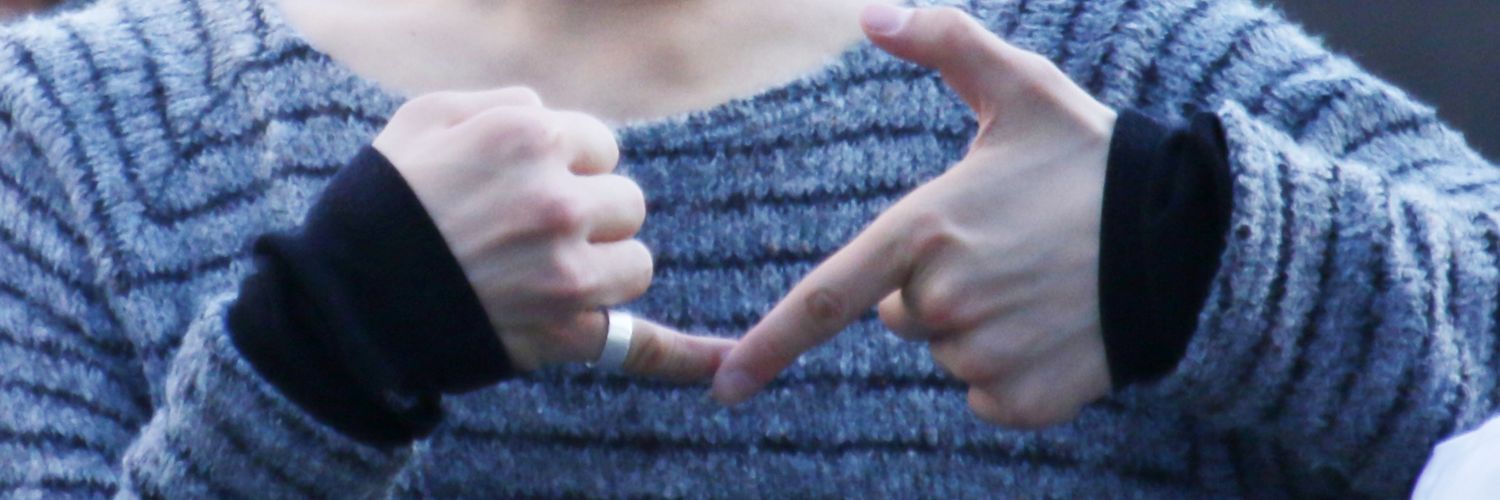 wen0610_'s profile banner image