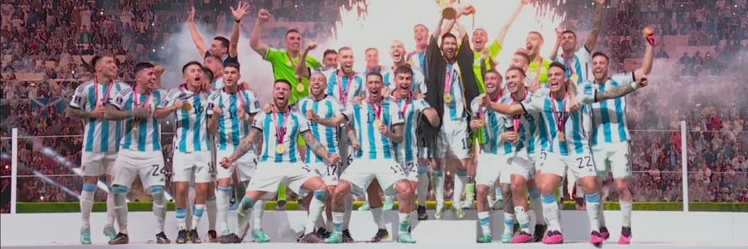 LunaticMessi's profile banner image