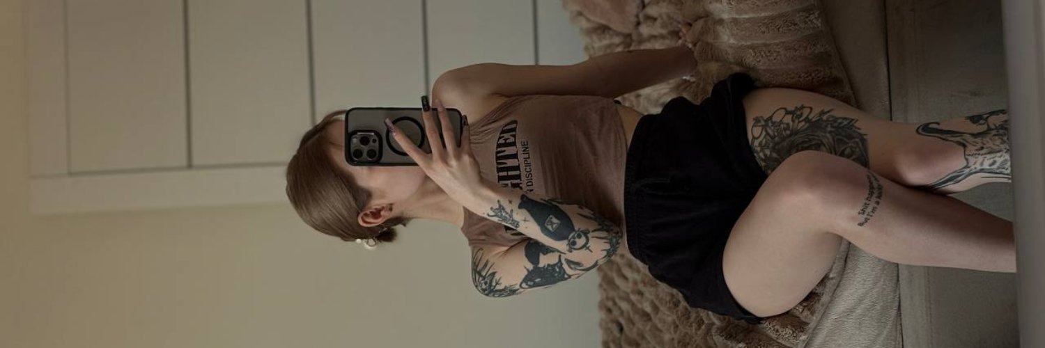 xXimeEmilyXx2's profile banner image