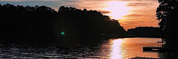 carahoover_'s profile banner image