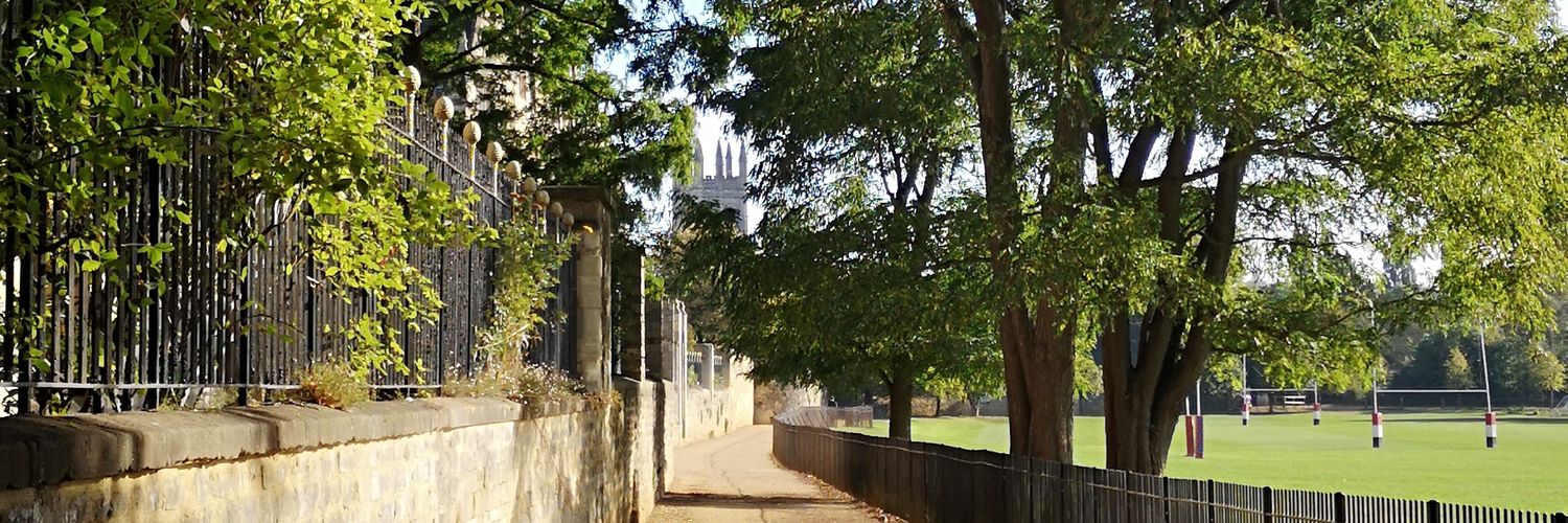 Tracey Robertson banner