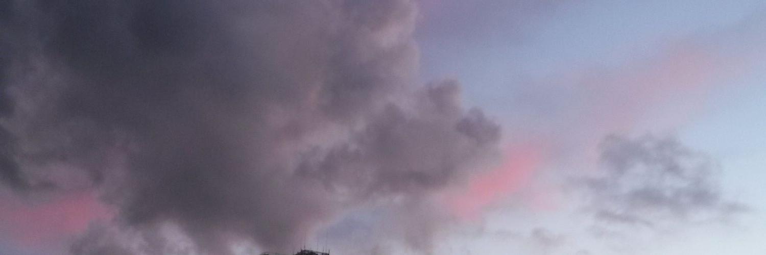 wen_moon69's profile banner image