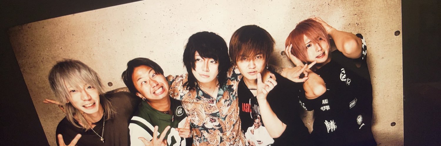 ren_try_333's profile banner image