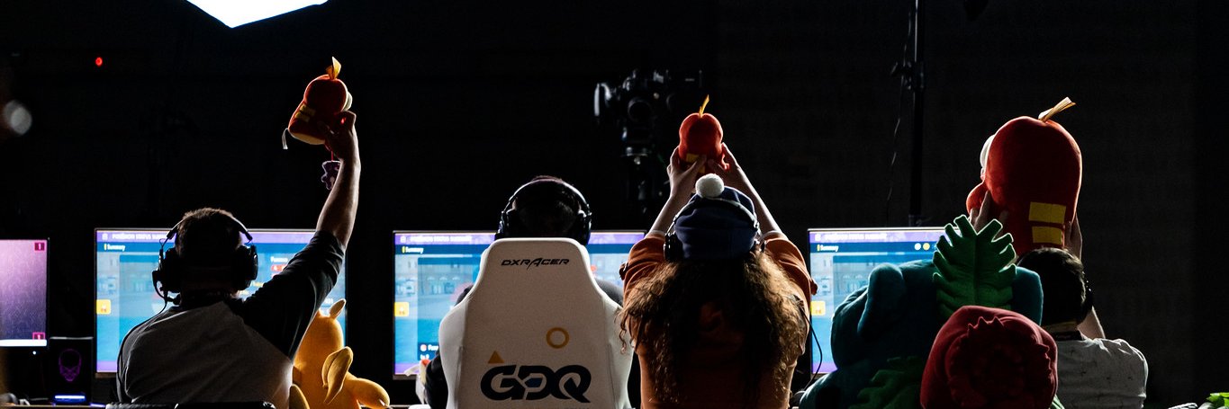 eddaket's profile banner image