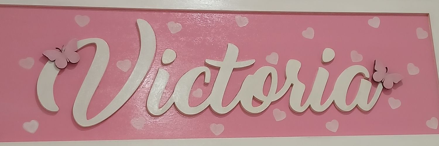 LuciaaaPaez's profile banner image